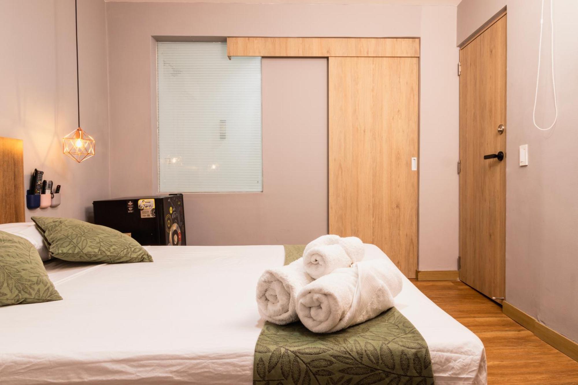 Hotel Casa 73 Deluxe Medellín Zewnętrze zdjęcie